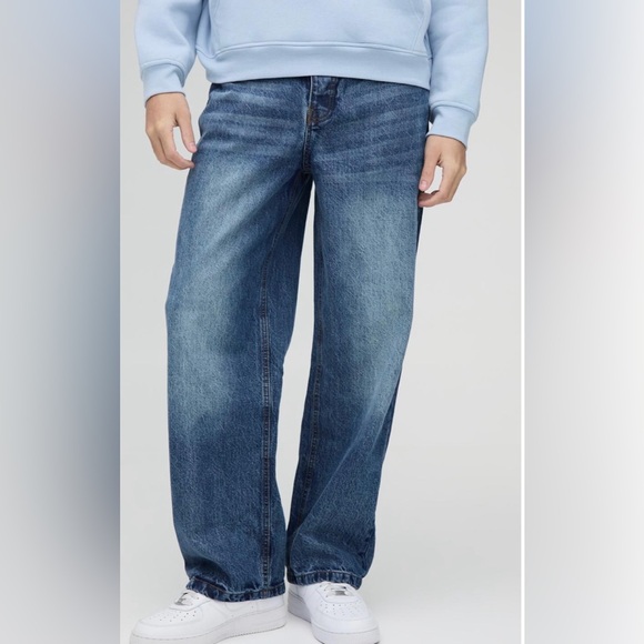Boohooman Other - Boohooman Men's Light Blue Relaxed Jeans. New With Tags